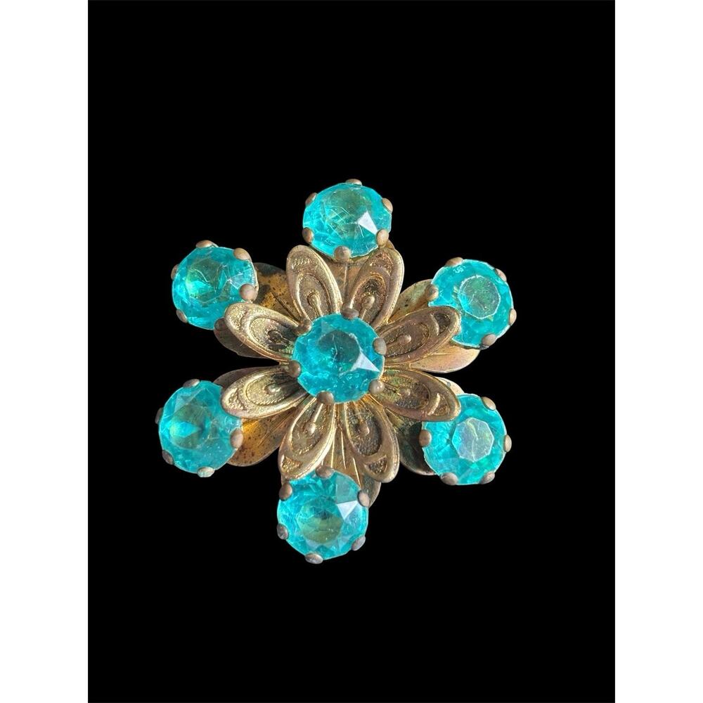 Vtg MCM Goldtone Tiered Flower Brooch Prong Set Large Aqua Blue Glass Stones